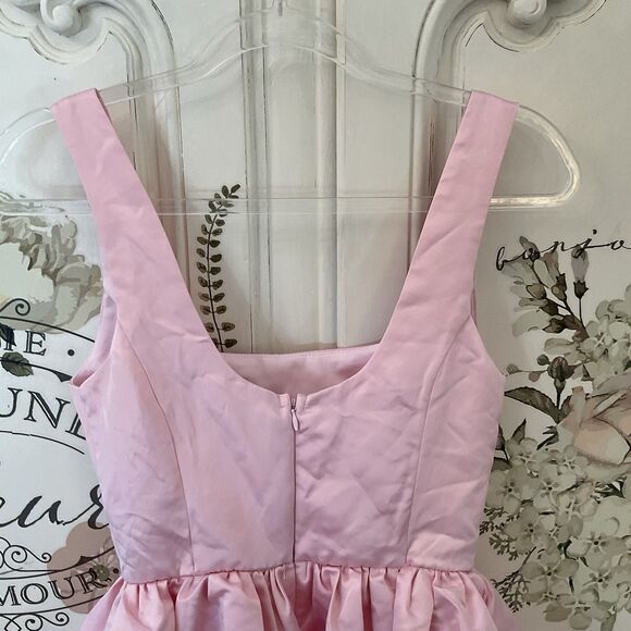 Lulus Regal Cutie Dress Women's XS Light Pink Mini Satin Bubble Hem NWOT - Picture 10 of 12